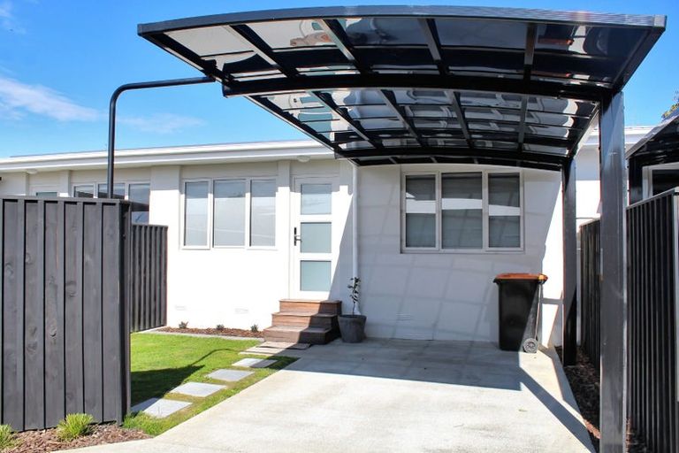 Photo of property in 122d Heretaunga Street, Palmerston North, 4414