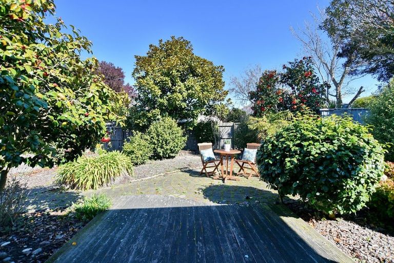 Photo of property in 2/36 Blakehall Place, Spreydon, Christchurch, 8024