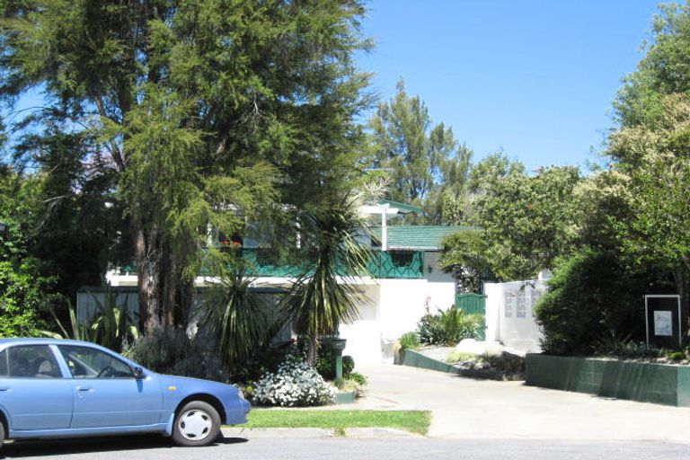 Photo of property in 48 Holdaway Street, Riversdale, Blenheim, 7201