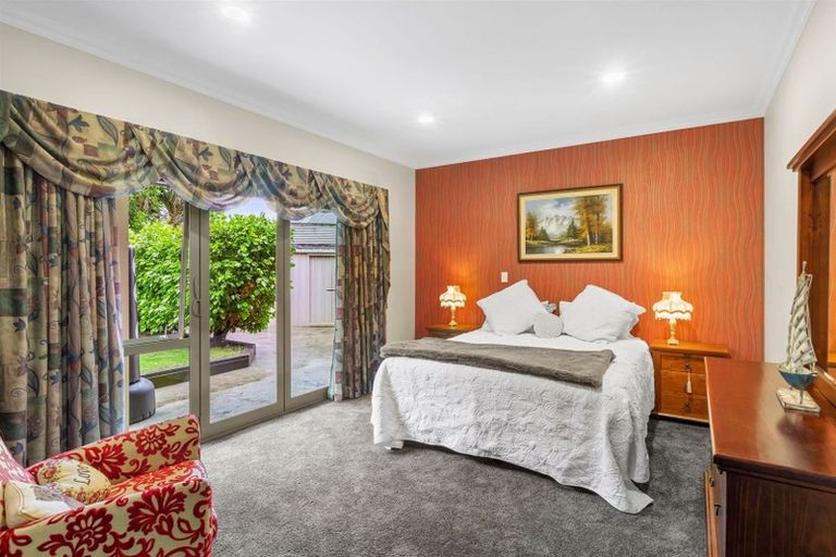 Photo of property in 176b Heta Road, Highlands Park, New Plymouth, 4312