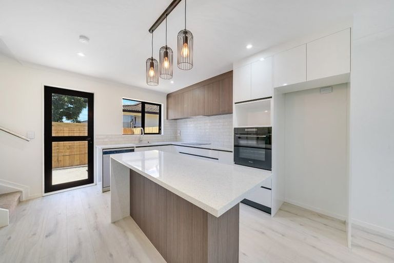 Photo of property in 26b Rangataua Place, Manurewa, Auckland, 2102