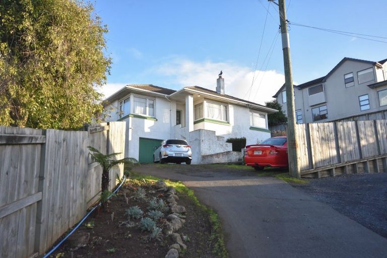 Photo of property in 10 Napier Street, Belleknowes, Dunedin, 9011