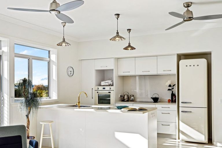 Photo of property in 114 Landmark Terrace, Orewa, 0931