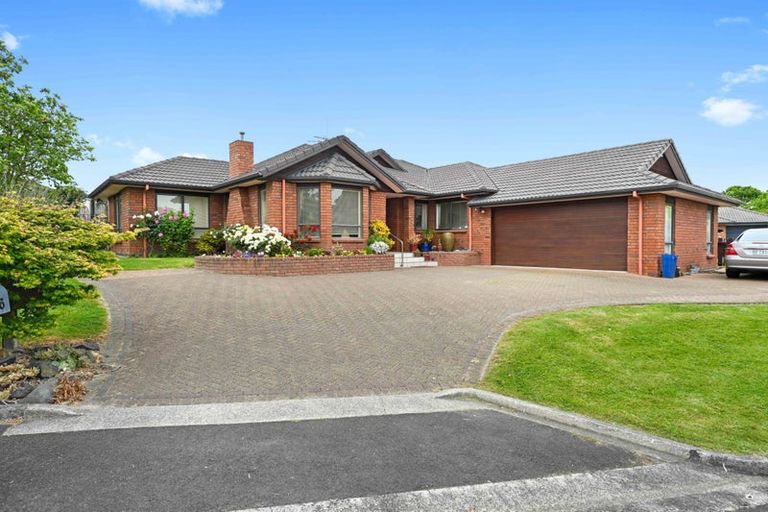 Photo of property in 6 Flora Way, Rototuna, Hamilton, 3210