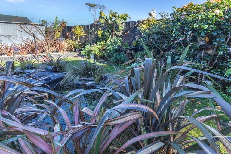 Photo of property in 14 Loris Place, Karoro, Greymouth, 7805