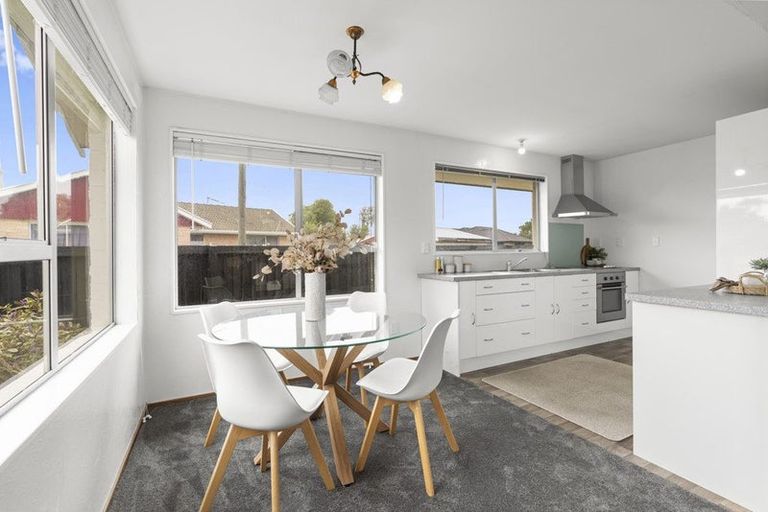 Photo of property in 12 Thompsons Road, Belfast, Christchurch, 8051