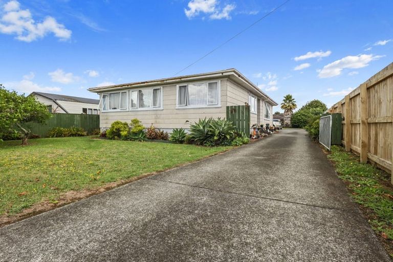 Photo of property in 90 Helvetia Road, Pukekohe, 2120