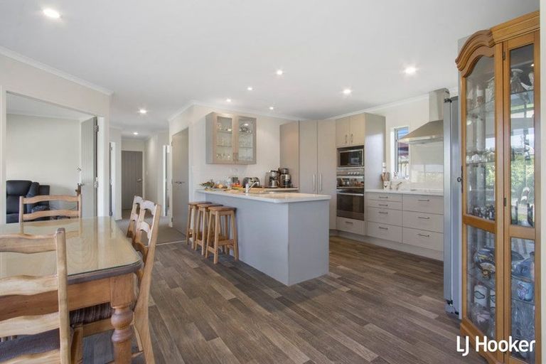 Photo of property in 11 Surfers Avenue, Waihi Beach, 3611