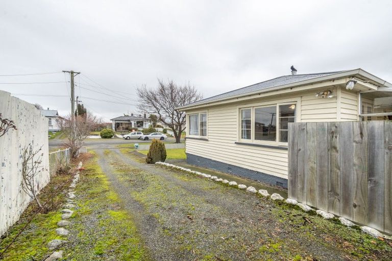 Photo of property in 52 Hastings Street, Ohai, 9635