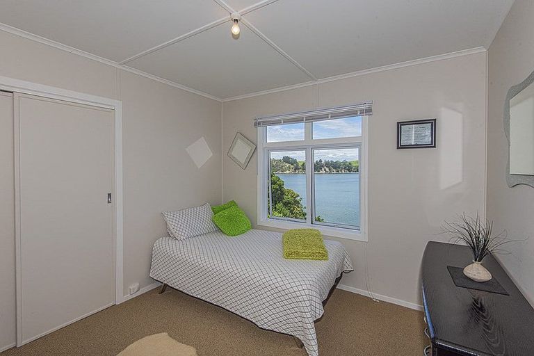 Photo of property in 2 High Street, Pahi, Paparoa, 0571