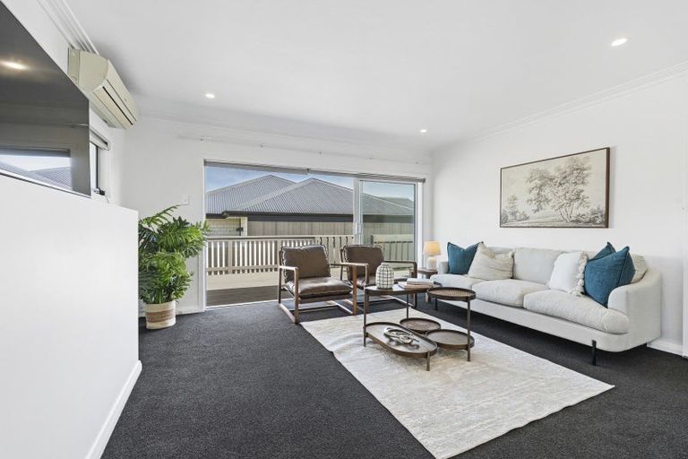 Photo of property in 254 Coronation Avenue, Welbourn, New Plymouth, 4310