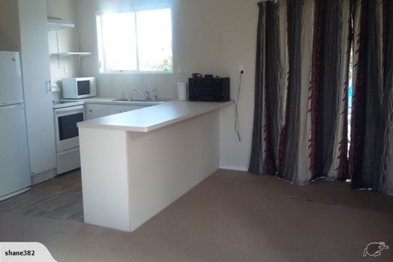 Photo of property in 1105 Papamoa Beach Road, Papamoa Beach, Papamoa, 3118