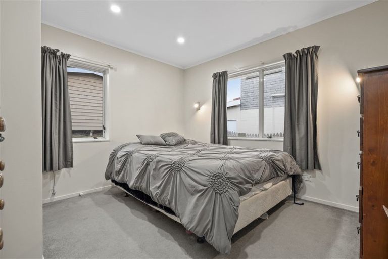 Photo of property in 3 Aspiring Avenue, Clover Park, Auckland, 2019