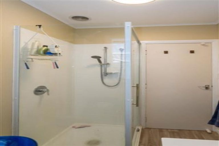 Photo of property in 25 Nore Street, Waihola, Milton, 9073