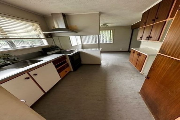 Photo of property in 5 Crispian Place, Weymouth, Auckland, 2103