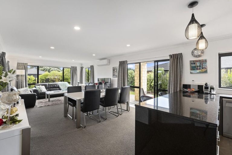 Photo of property in 65 Kotuku Drive, Paraparaumu Beach, Paraparaumu, 5032