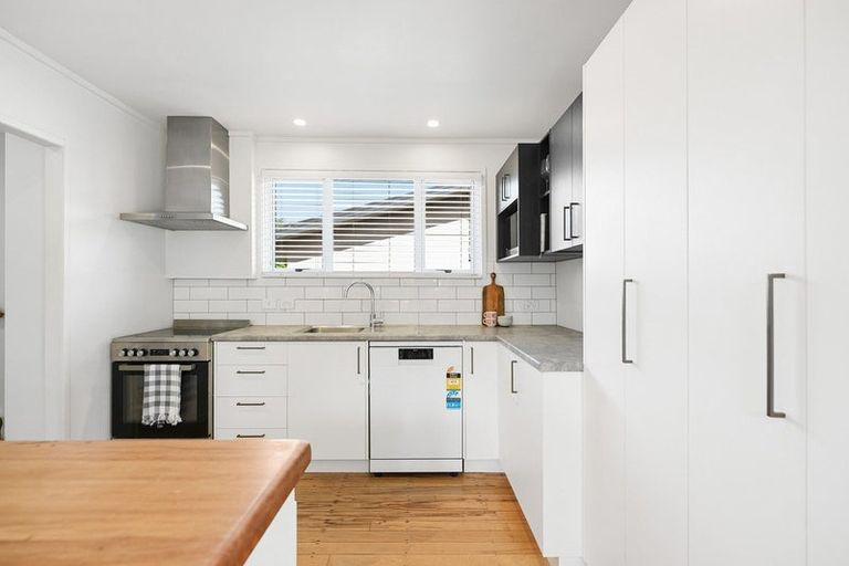 Photo of property in 86 Browning Street, Leamington, Cambridge, 3432