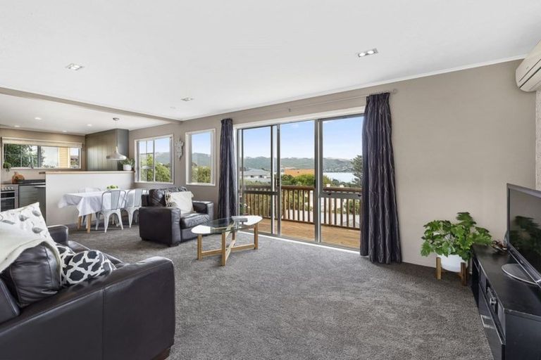 Photo of property in 60 Tweed Road, Papakowhai, Porirua, 5024