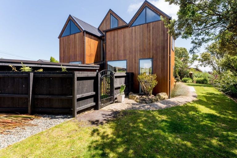 Photo of property in 203 Highcliff Road, Shiel Hill, Dunedin, 9013