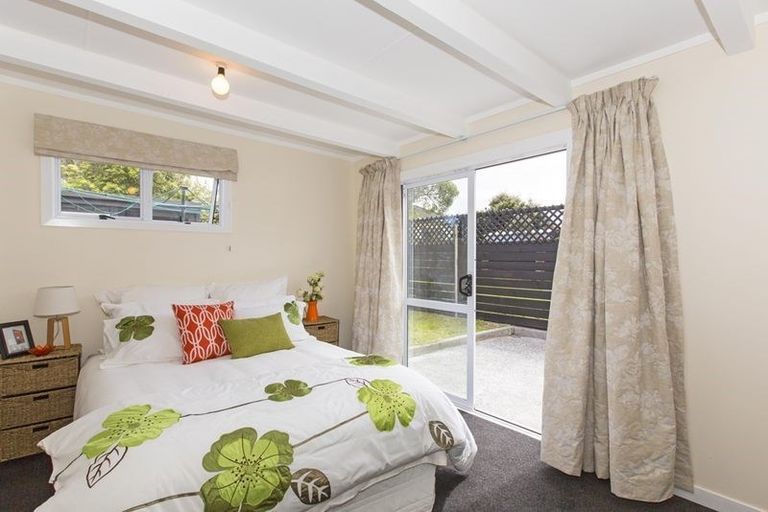 Photo of property in 11 Beach Street, Petone, Lower Hutt, 5012