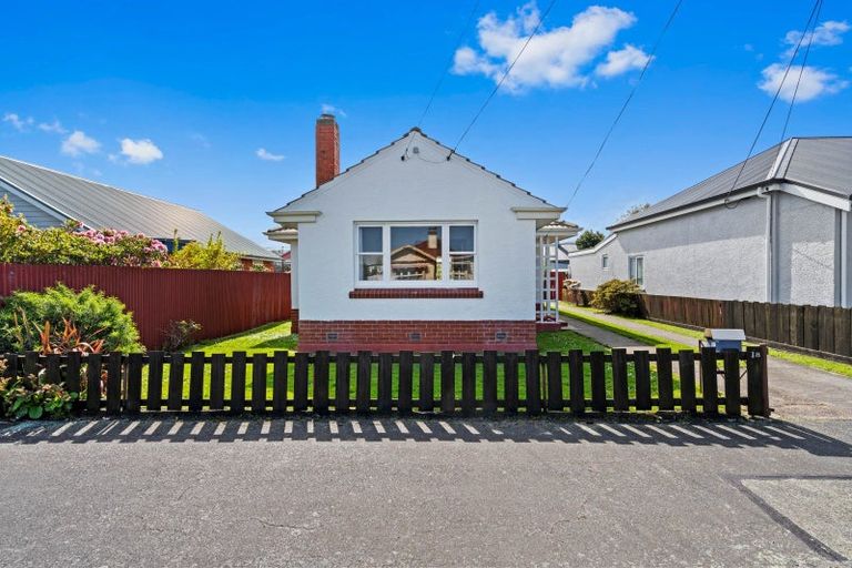Photo of property in 18 Bellona Street, Saint Kilda, Dunedin, 9012