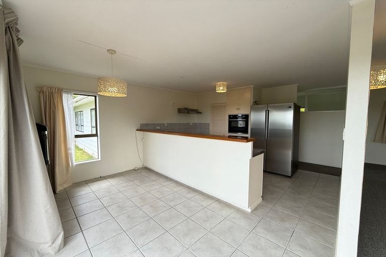 Photo of property in 8 Cherry Crescent, Pukekohe, 2120