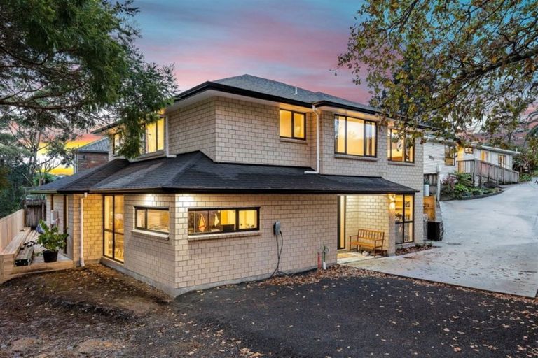 Photo of property in 34a Sherwood Avenue, Te Atatu South, Auckland, 0610