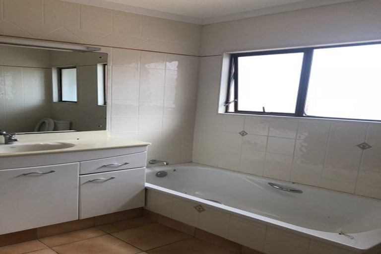 Photo of property in 275 Postman Road, Dairy Flat, Albany, 0794