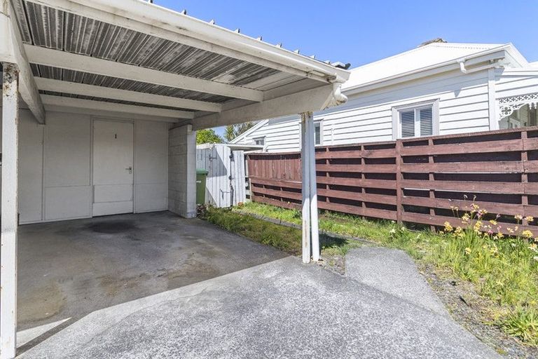 Photo of property in 1/5 Patuone Avenue, Devonport, Auckland, 0624