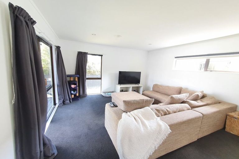 Photo of property in 2/21 Murray Street, Drury, 2113