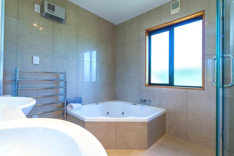 Photo of property in 1217 Hoskyns Road, Kirwee, Christchurch, 7671