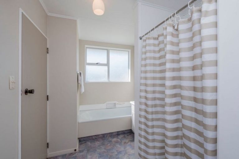 Photo of property in 4a Knights Grove, Otaki, 5512