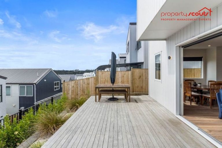 Photo of property in 48 Kea Road, Silverdale, 0932