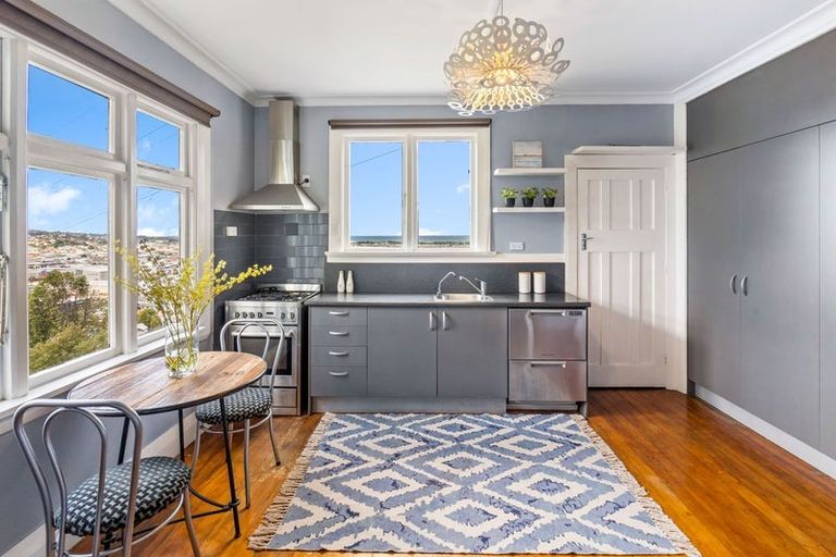Photo of property in 33 Forfar Street, Clyde Hill, Dunedin, 9011