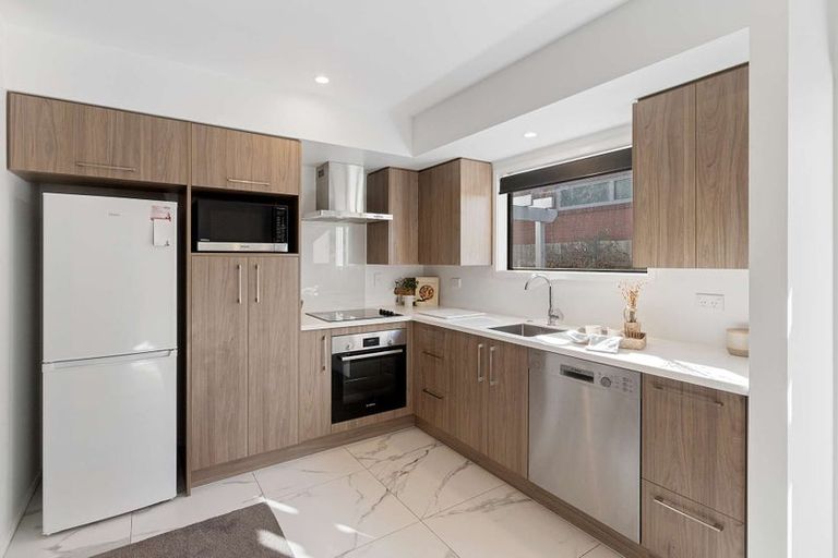 Photo of property in 2/277 Armagh Street, Christchurch Central, Christchurch, 8011