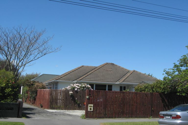 Photo of property in 2/82 Mooray Avenue, Bishopdale, Christchurch, 8053