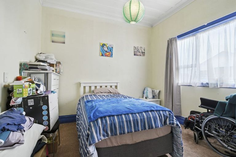 Photo of property in 179 Oxford Street, South Dunedin, Dunedin, 9012