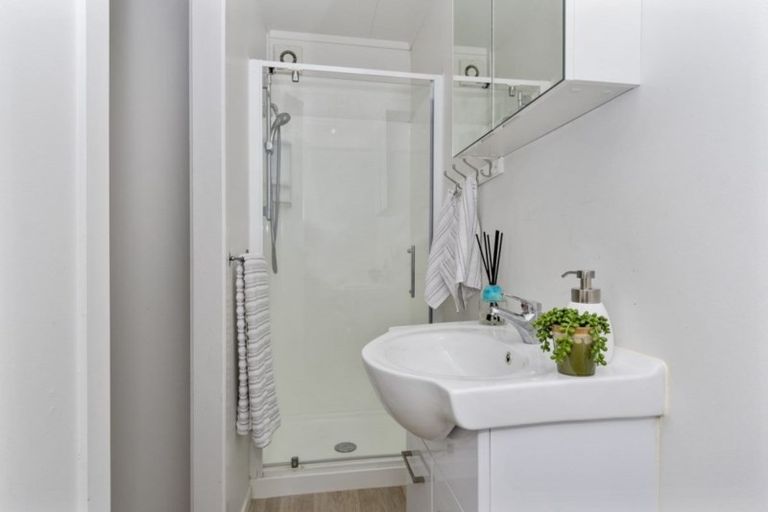 Photo of property in 4 Wembury Grove, Parkvale, Tauranga, 3112