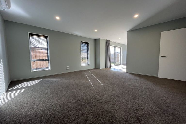 Photo of property in 21 Sanders Way, Rolleston, 7614