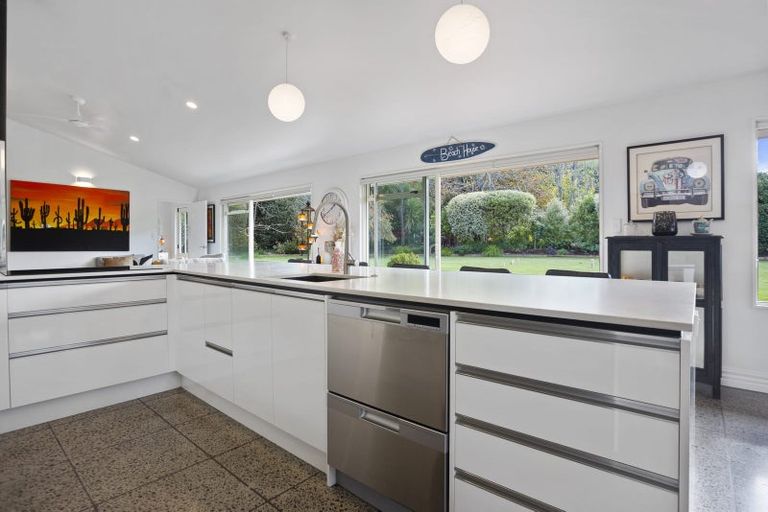 Photo of property in 11 Herbert Drive, Whangamata, 3620