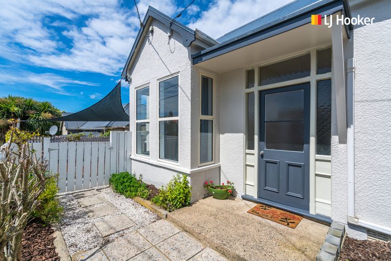 Photo of property in 51 Russell Street, Dunedin Central, Dunedin, 9016