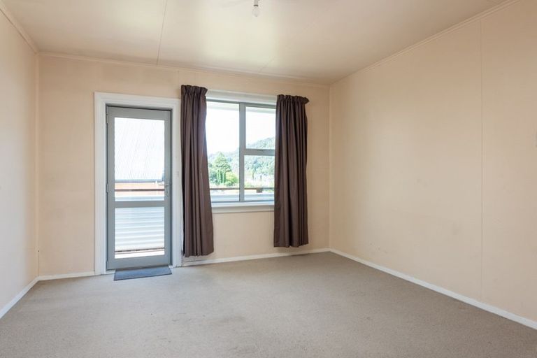 Photo of property in 51 Wairau Road, Picton, 7220