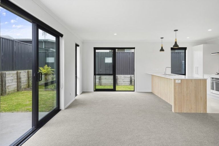 Photo of property in 22 Pioneer Crescent, Omokoroa, 3114