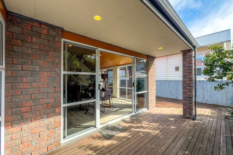 Photo of property in 102 Beach Road, Thames, 3500