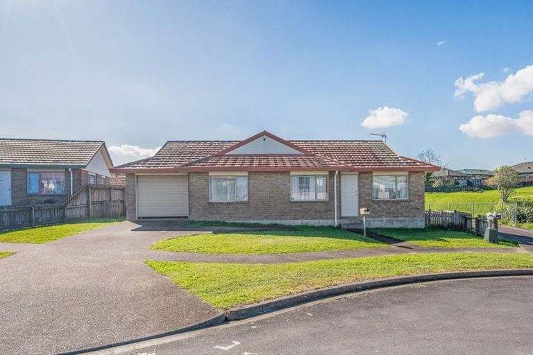 Photo of property in 42 Manston Road, Mangere, Auckland, 2022
