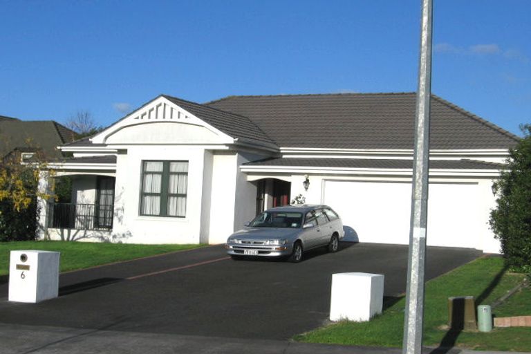 Photo of property in 6 Pintner Place, Somerville, Auckland, 2014