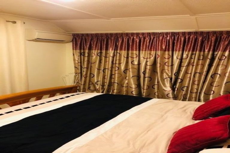 Photo of property in 87b Harris Street, Pukekohe, 2120