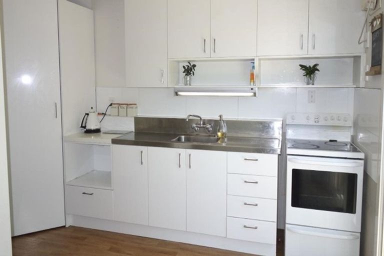 Photo of property in 1/54 Springfield Road, St Albans, Christchurch, 8014