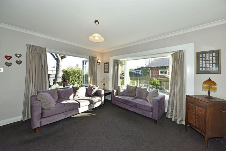 Photo of property in 104 Condell Avenue, Papanui, Christchurch, 8053