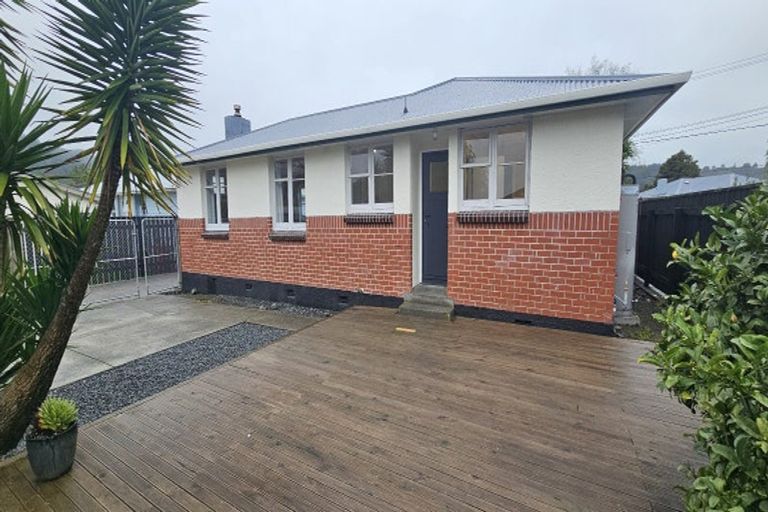 Photo of property in 23 Charles Street, Clouston Park, Upper Hutt, 5018